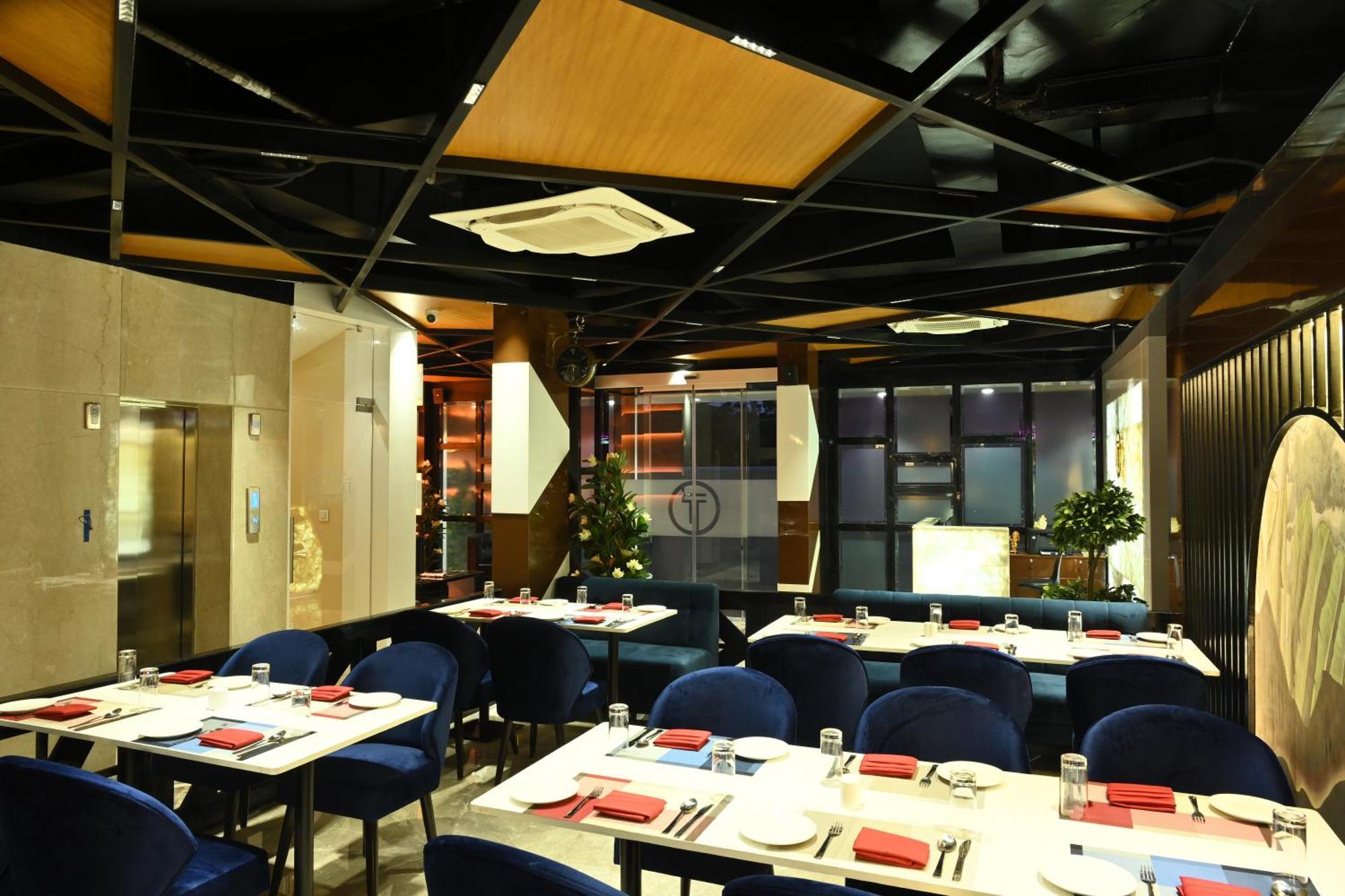 Hotel Trax International ジャムシェードプル エクステリア 写真