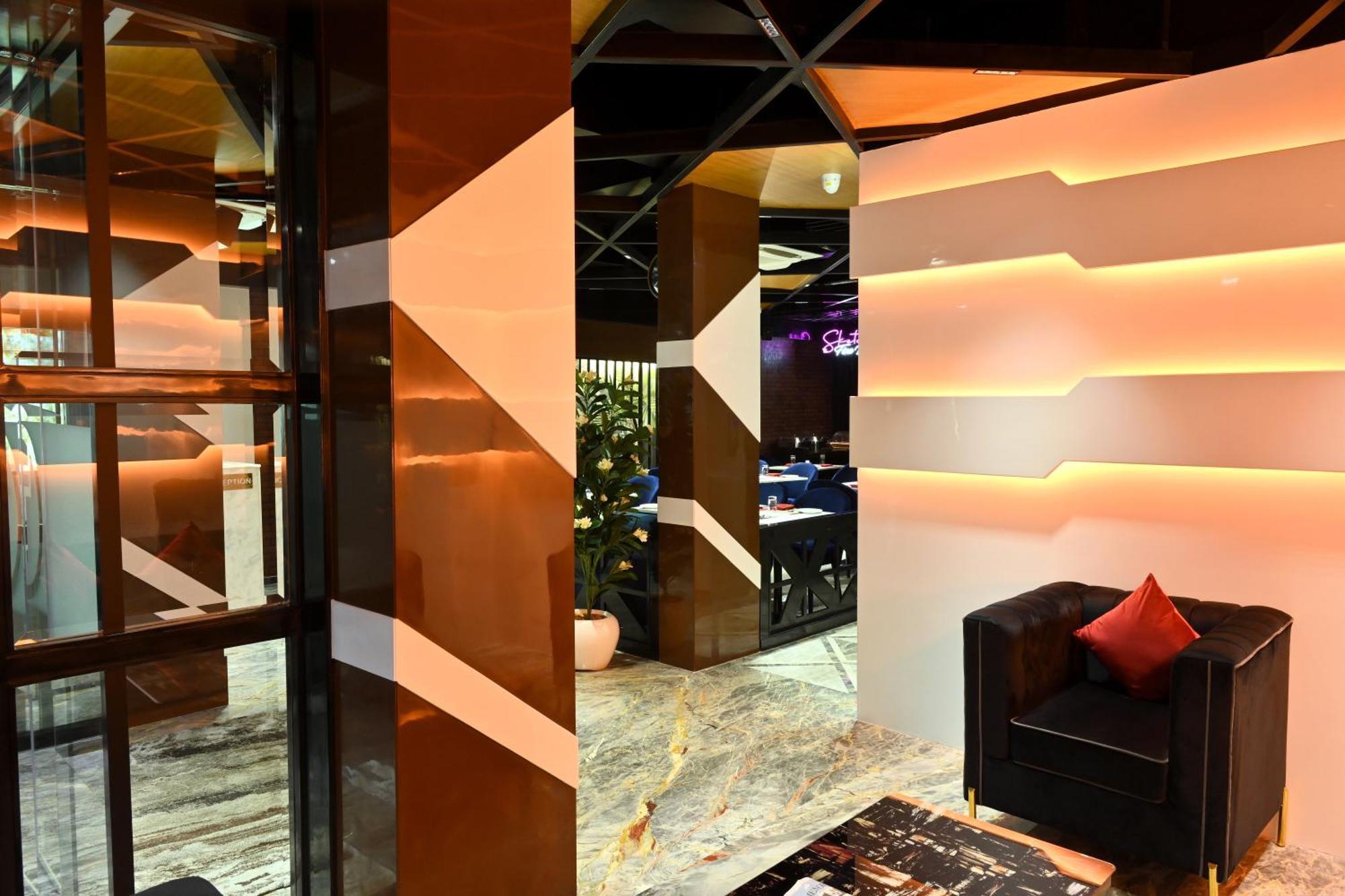 Hotel Trax International ジャムシェードプル エクステリア 写真