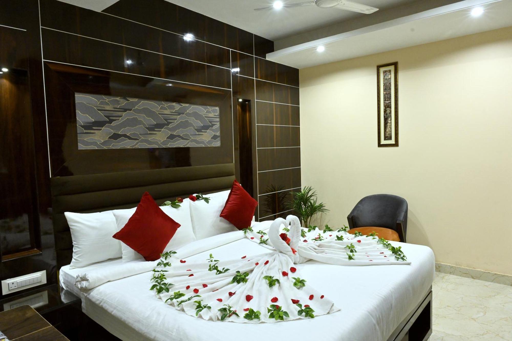 Hotel Trax International ジャムシェードプル エクステリア 写真